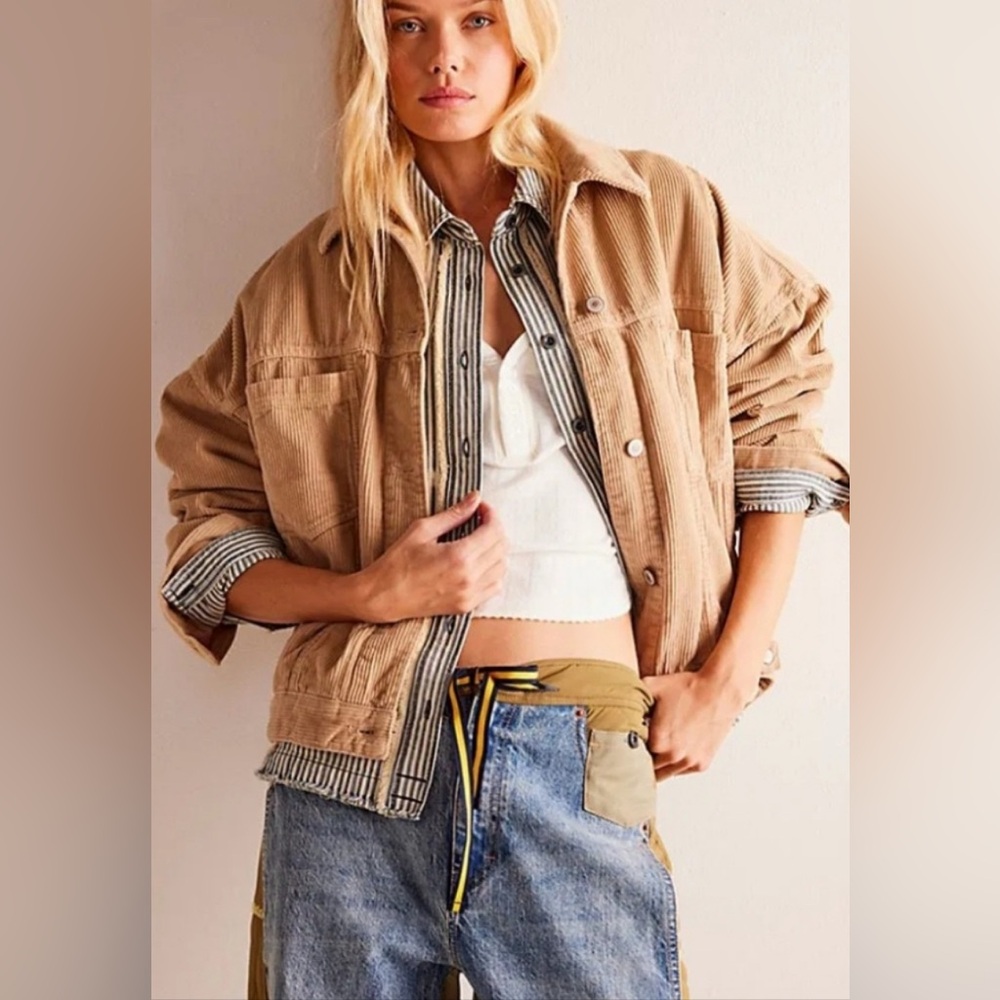 #189 NWOT Free People We The Free Opal Swing Corduroy Jacket size medium